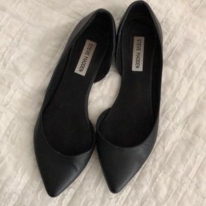 Steve Madden Pointed-toe flats